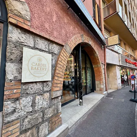 Larvotto Monaco Varavilla