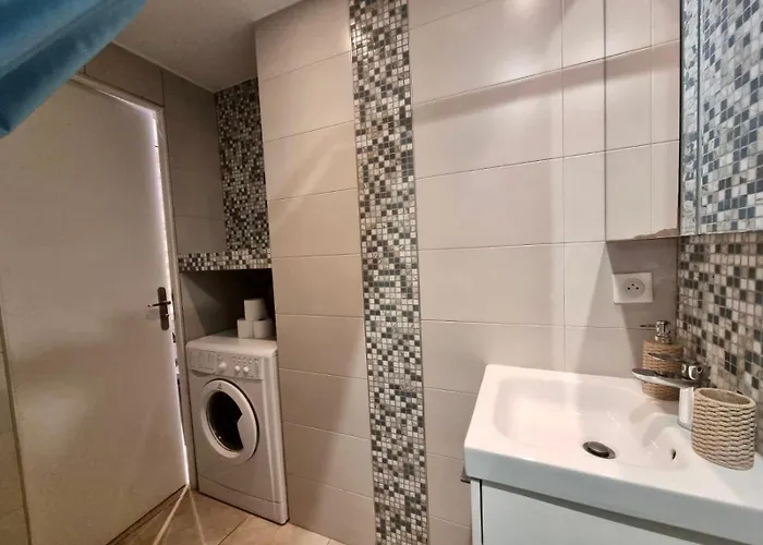 Larvotto Monaco Varavilla * Roquebrune-Cap-Martin